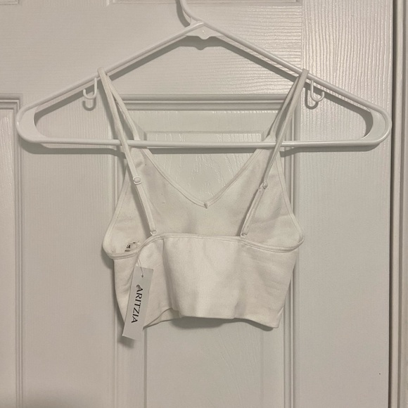 Aritzia Talula Toni Seamless Tank Top - Picture 3 of 4